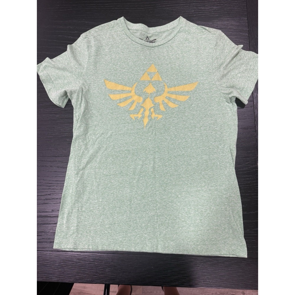 Nintendo Zelda Skyward Sword Triforce Green Men's Graphic T-Shirt Men's MEDIUM